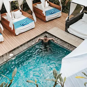 Olas Bali Indonesia